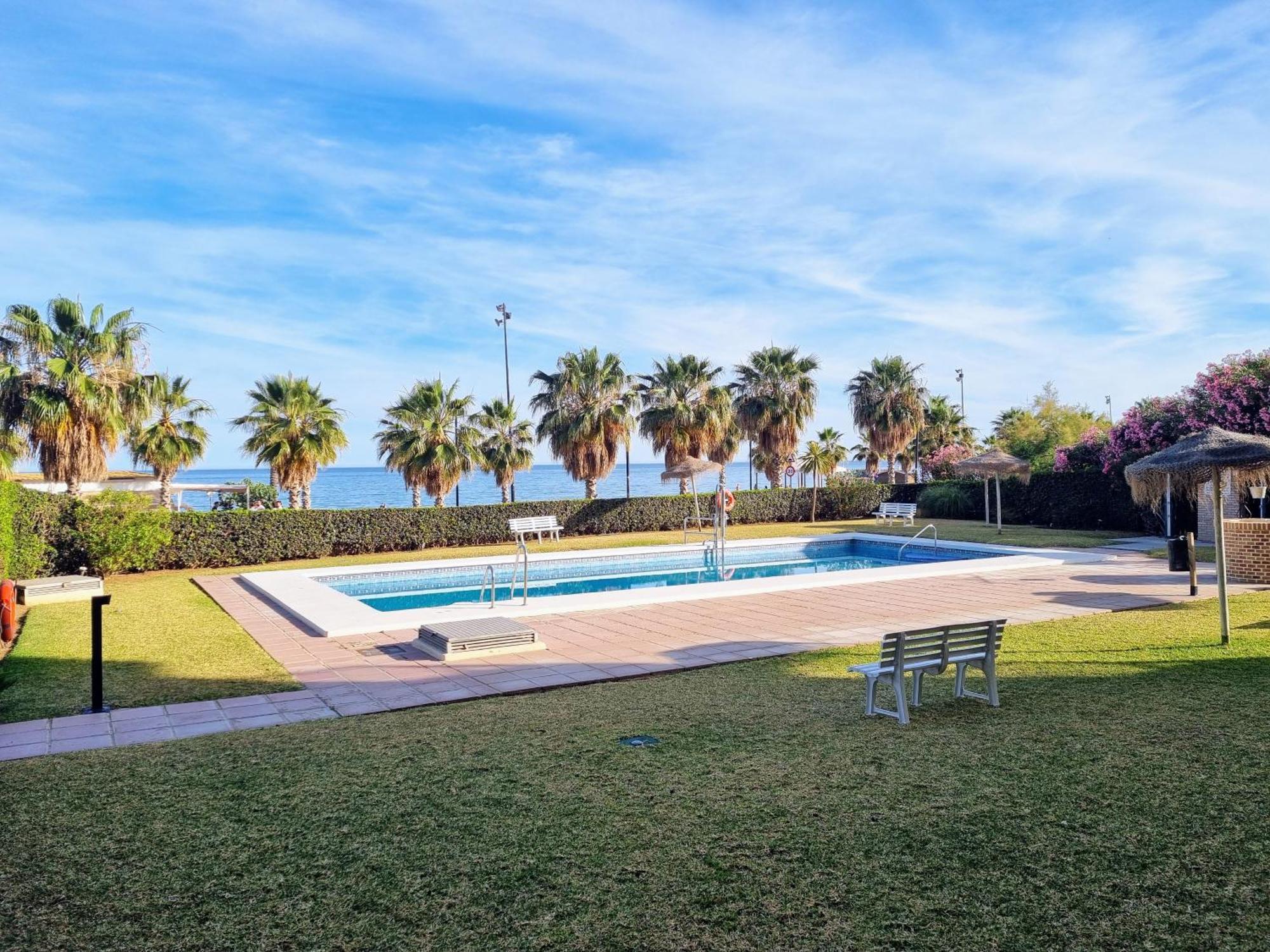 Las Antillas II Front Sea Views Pool Fuengirola Exteriör bild